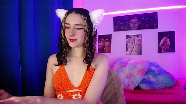 Snapshot of TwinFlamesX chatting on 10/02/25, 12:19 TwinFlamesX online show from 10/02/25, 12:19