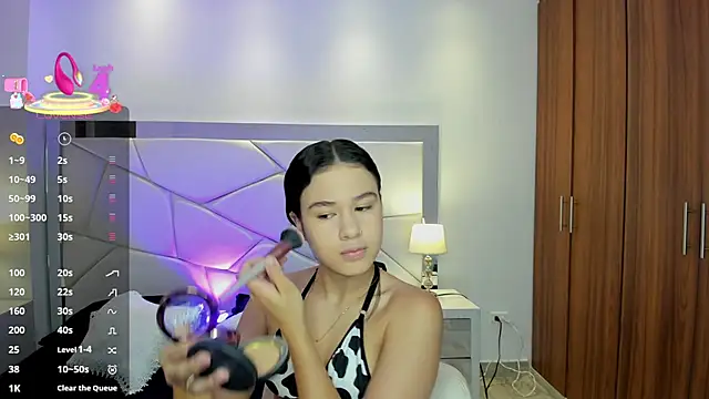 Danaa Rouse online show from 09/10/25, 07:13