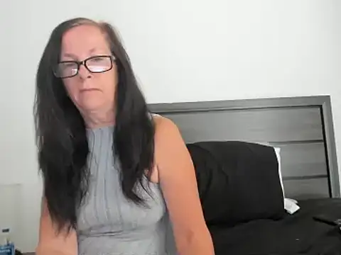 peachgoddess online show from 09/14/25, 01:11