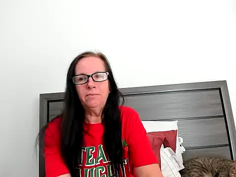 peachgoddess online show from 12/02/25, 02:41