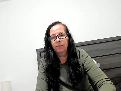 peachgoddess online show from 10/19/25, 03:53