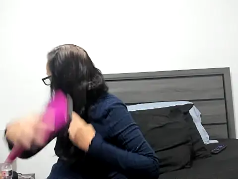 peachgoddess online show from 10/22/25, 11:53