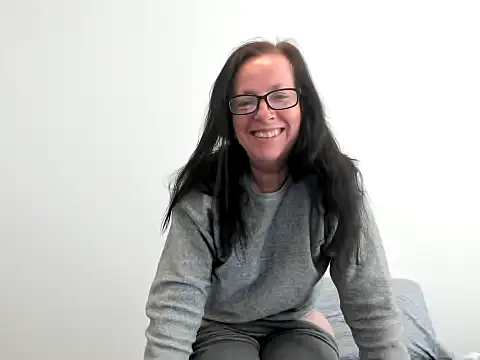 peachgoddess online show from 03/05/26, 01:40