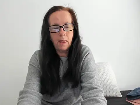 peachgoddess online show from 04/19/26, 01:23