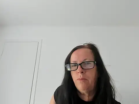 peachgoddess online show from 05/03/26, 01:15