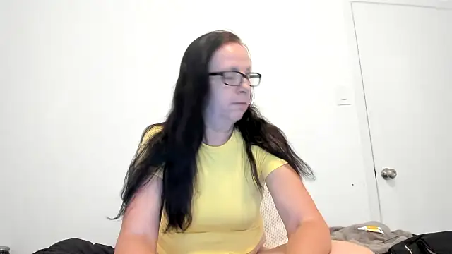 peachgoddess online show from 05/18/26, 12:21