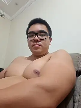 awesometeacher33 online show from 04/30/26, 04:36