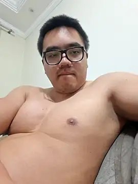awesometeacher33 online show from 05/04/26, 04:10