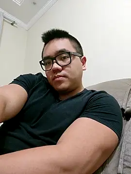 awesometeacher33 online show from 10/25/25, 04:00