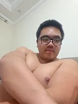 awesometeacher33 online show from 05/11/26, 04:59