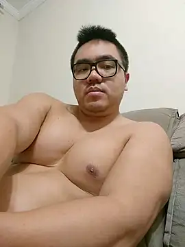 awesometeacher33 online show from 11/03/25, 03:59