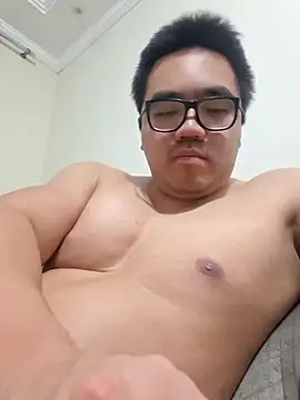 awesometeacher33 online show from 05/17/26, 02:11