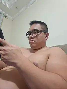 Snapshot of awesometeacher33 chatting on 07/03/26, 03:46 awesometeacher33 online show from 07/03/26, 03:46