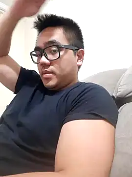awesometeacher33 online show from 03/18/25, 05:01