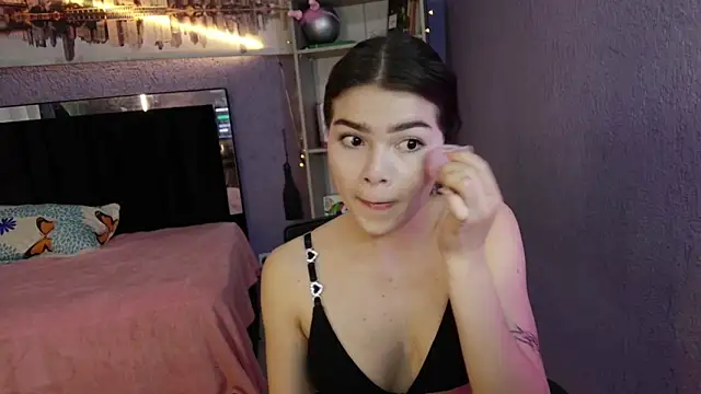 sweet c4ndy online show from 10/16/25, 01:41