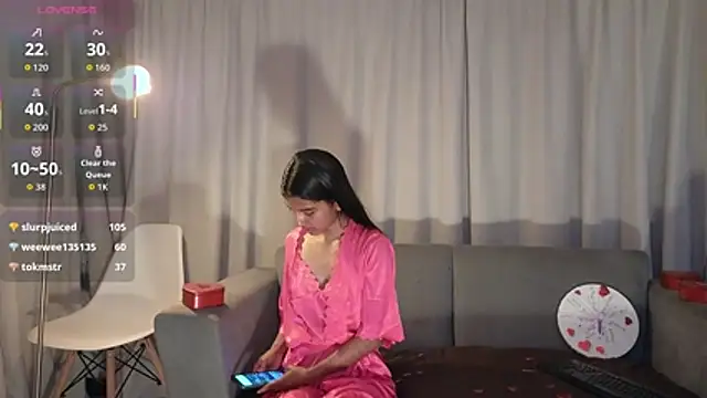 YuliethPetite online show from 02/01/26, 11:30