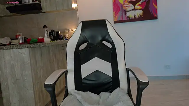 Ryannblue07 online show from 12/15/25, 10:37