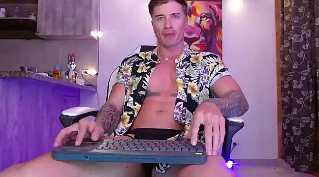 Ryannblue07 online show from 03/17/25, 11:57