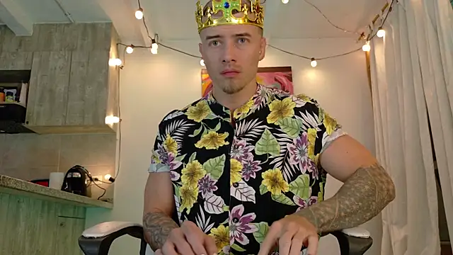 Ryannblue07 online show from 09/25/25, 12:27