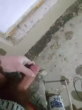 Snapshot of MaksDzubaV chatting on 03/20/25, 04:20 MaksDzubaV online show from 03/20/25, 04:20