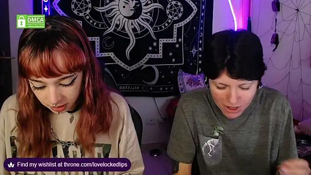 lovelockedlips online show from 10/15/25, 04:33