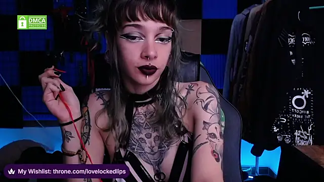 lovelockedlips online show from 05/17/26, 03:01