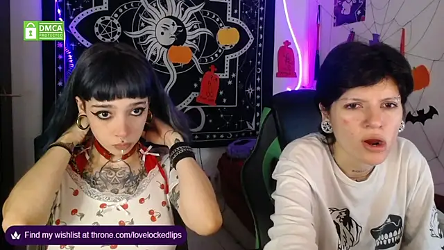 lovelockedlips online show from 11/02/25, 04:50