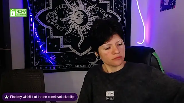 lovelockedlips online show from 10/05/25, 02:02