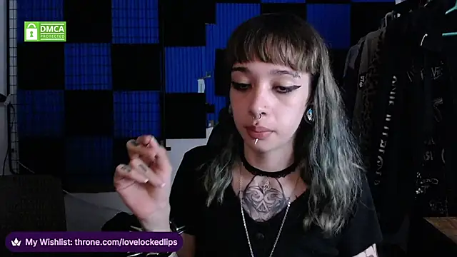 lovelockedlips online show from 05/07/26, 01:21