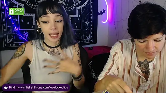 lovelockedlips online show from 11/12/25, 09:07