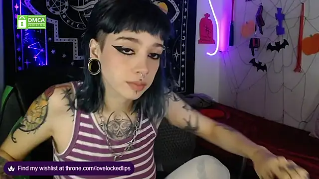 lovelockedlips online show from 11/04/25, 01:31