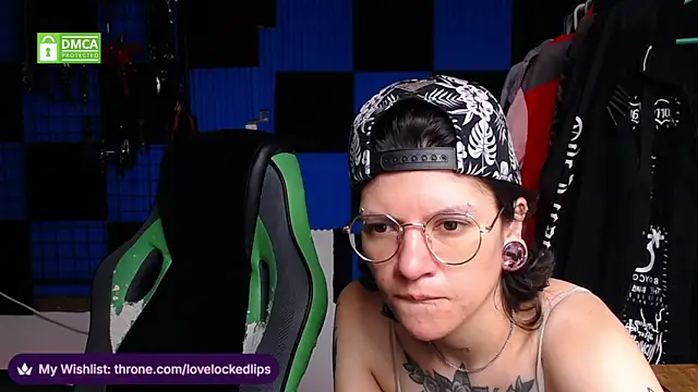 lovelockedlips online show from 05/07/26, 03:04
