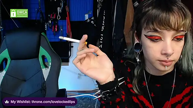 lovelockedlips online show from 05/30/26, 05:51