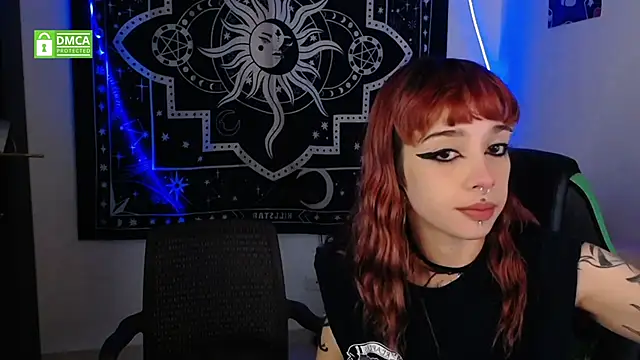 lovelockedlips online show from 10/11/25, 03:07