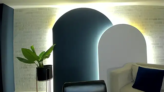 AmaliaCrus online show from 04/10/26, 08:16