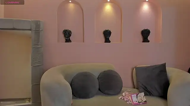 AmaliaCrus online show from 02/09/26, 08:18