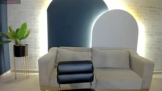 AmaliaCrus online show from 05/24/26, 11:59