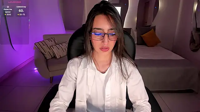 LarisaSmirnov online show from 12/02/25, 04:14