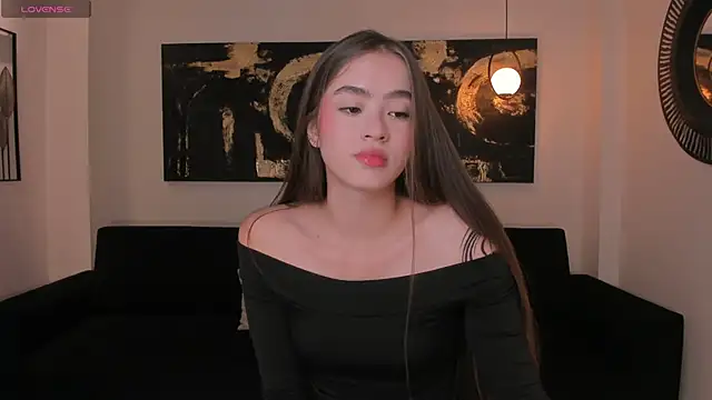 Snapshot of MaiaCollins chatting on 01/09/26, 06:59 MaiaCollins online show from 01/09/26, 06:59