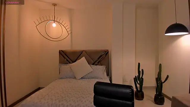 Snapshot of MaiaCollins chatting on 02/27/26, 06:52 MaiaCollins online show from 02/27/26, 06:52