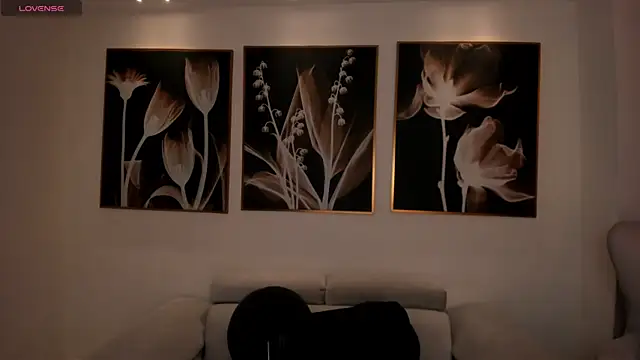 MaiaCollins online show from 11/03/25, 11:36