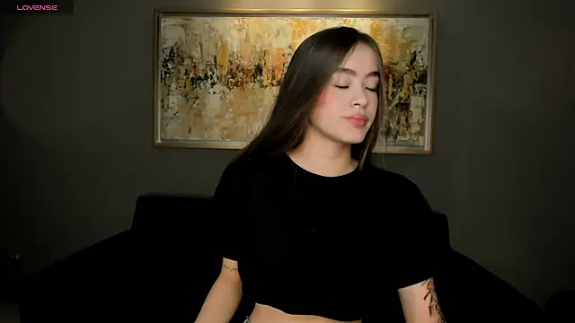 Snapshot of MaiaCollins chatting on 01/08/26, 06:25 MaiaCollins online show from 01/08/26, 06:25