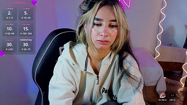 Malory tay1 online show from 10/17/25, 06:53