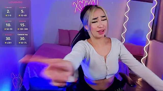 Malory tay1 online show from 11/28/25, 11:32