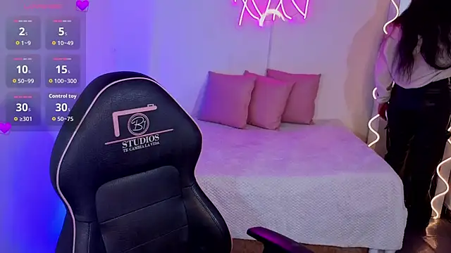 Malory tay1 online show from 10/21/25, 07:13