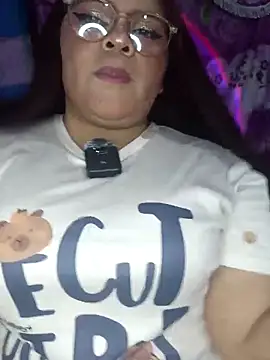 Trilyn25 online show from 10/31/25, 03:03