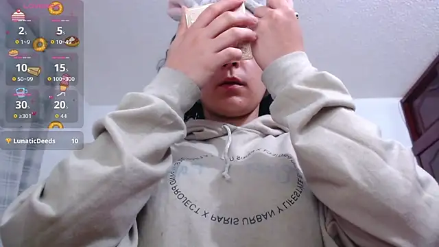 xx chloesex online show from 01/12/26, 03:24