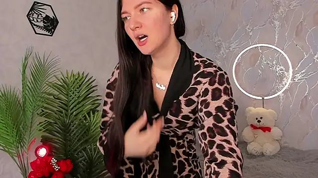 babyisperfect online show from 11/28/25, 04:34