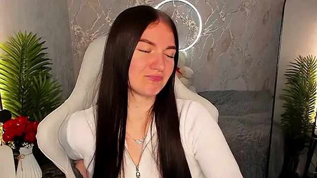 babyisperfect online show from 05/31/26, 01:55