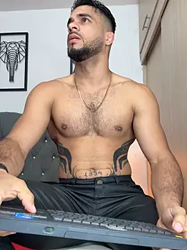 Maximiliano ford online show from 10/10/25, 10:38